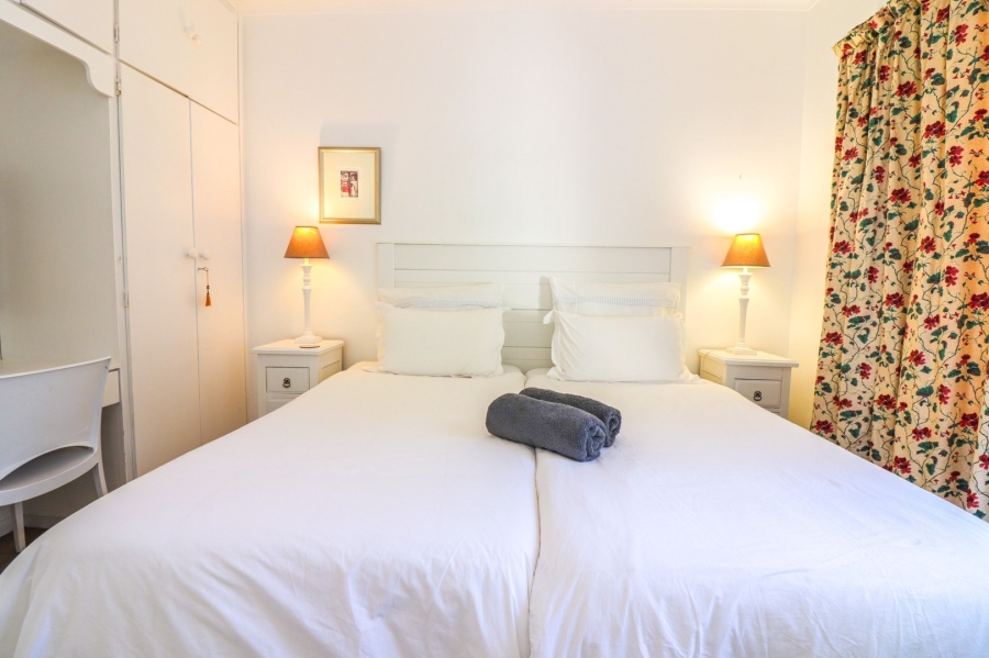 To Let 2 Bedroom Property for Rent in Voelklip Western Cape